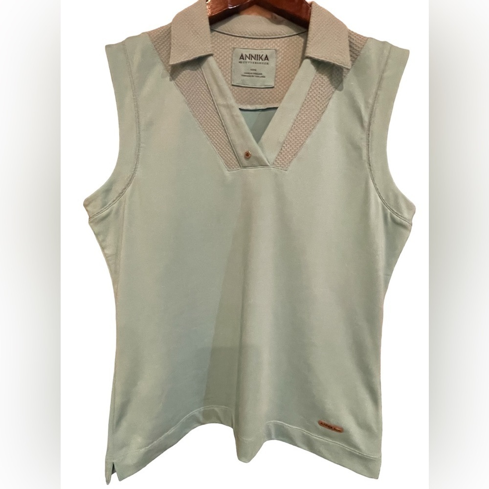 🔥⛳️Annika by Cutter & Buck sleeveless golf shirt size M. Light aqua color NICE